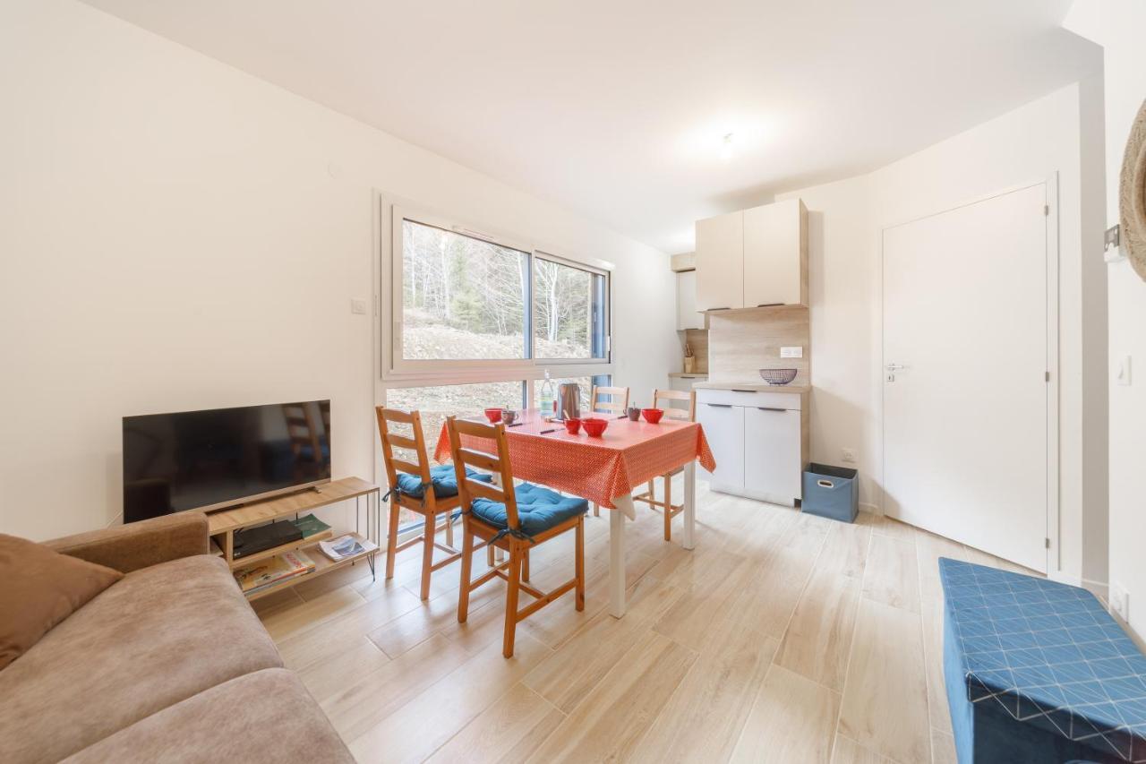 Le Pajot - Appt Pour 6 Proche Pistes Apartment Laveissiere Exterior photo